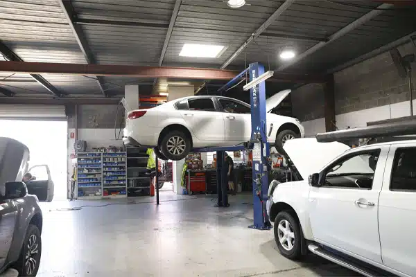 car repair in shop img